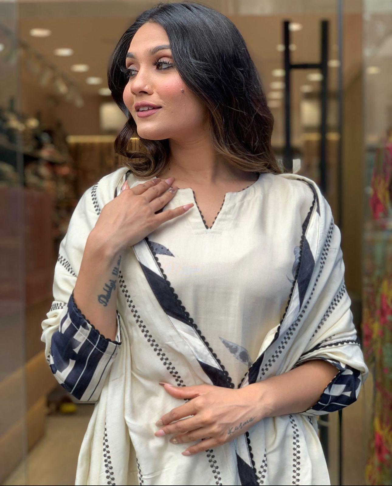 WhatsApp Image 2024-11-27 at 08.08.46